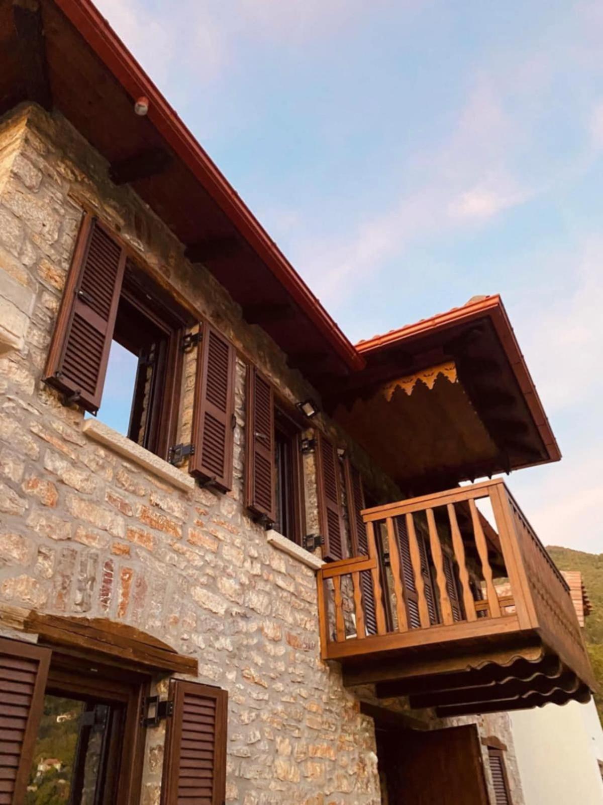 Guesthouse Amalia Kalesménon Exterior foto